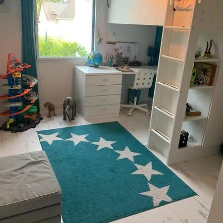 Maison Familiale Avec Piscine *